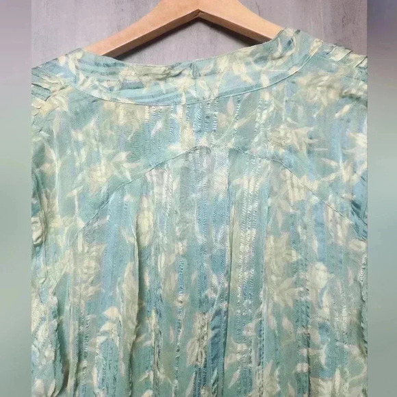 Rag & Bone New York Sachi Floral Top in Green Floral Sheer M Women's - Picture 9 of 13